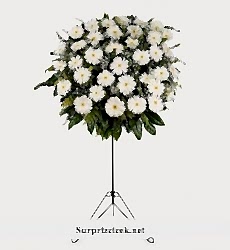 Beyaz Gerberalardan Hazırlanmış Ferforje Aranjmanı