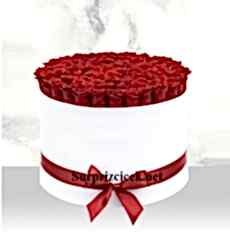 Beyaz Kutuda 101 Gül