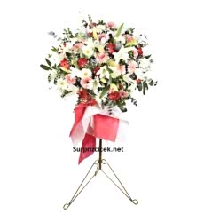 Görkemli Kutlama Ferforje Çiçek