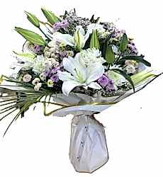 Lilly ve Papatya Buketi