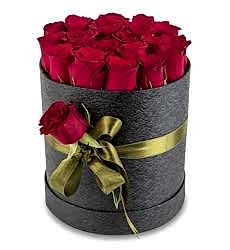 Kutuda 19 Kırmızı Gül