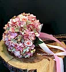 Yapay Ortanca Gelin Çiçeği