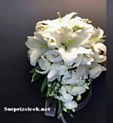 Lilyumlu Gelin Buketi